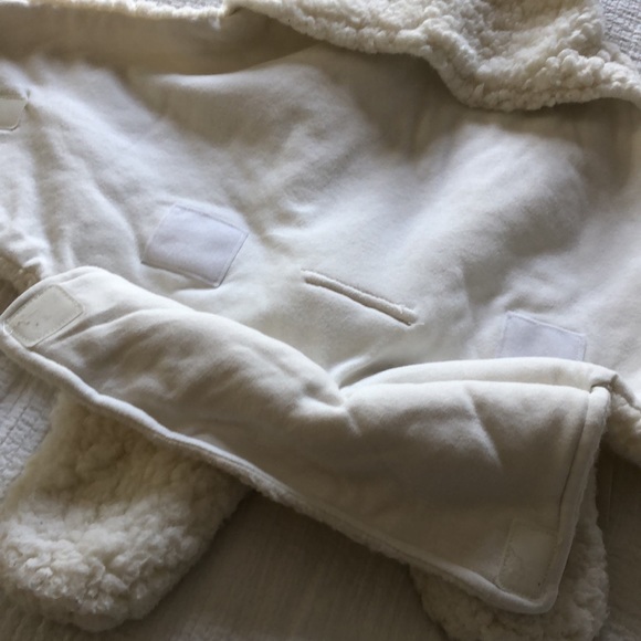 XMWEALTHY White Plush Swaddle Blanket - Picture 6 of 11
